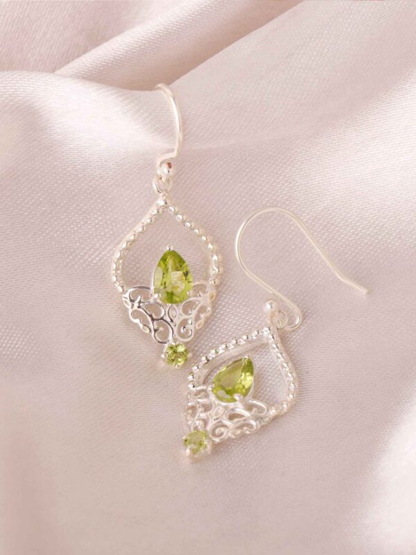 Peridot Earrings, Handmade Silver Earrings, Natural Peridot Gemstone, August Birthstone, Victorian Earrings, Gifts for Her, Dangle Earrings